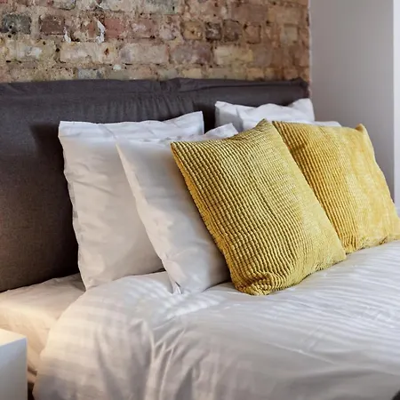 Boutiq - - Bruninieku Riga